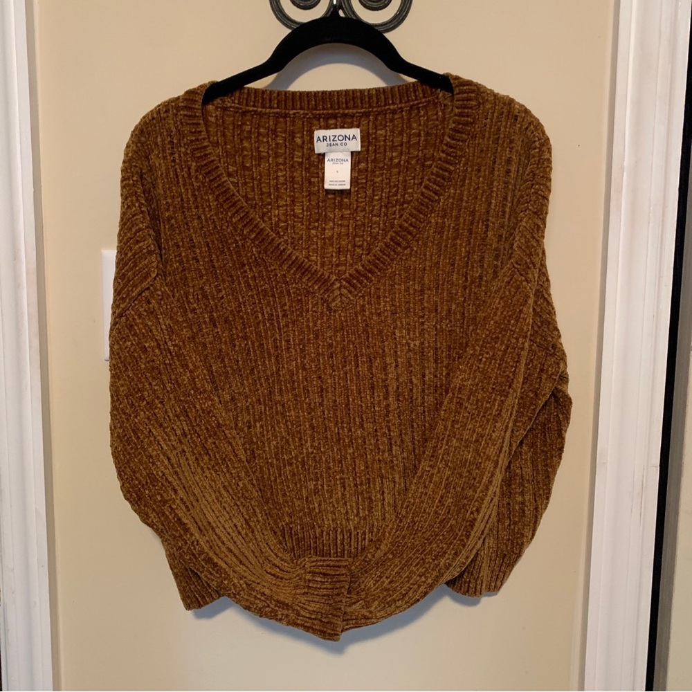 Arizona Juniors Cozy Bronze Chenille V-Neck Long Sleeve Pullover Sweater Size L